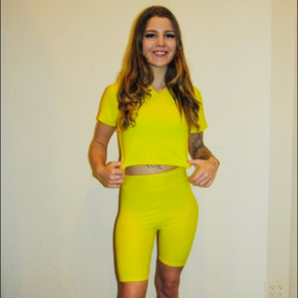 Crop top & shorts legging